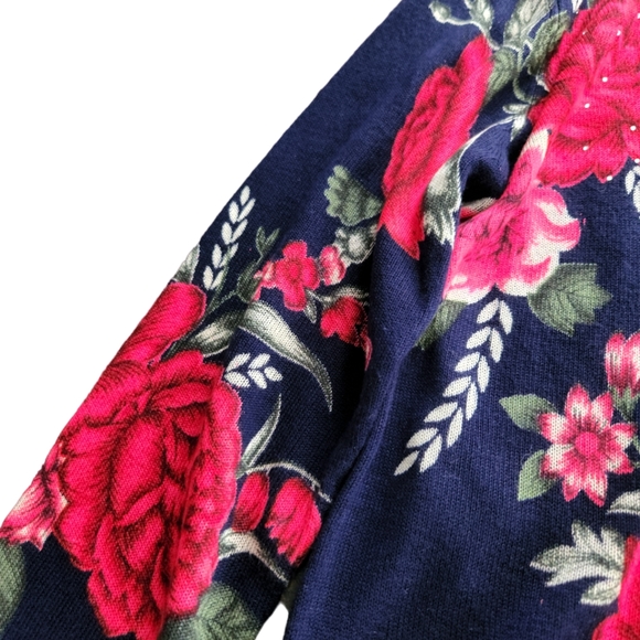 Emily Daniel's Rose and Rhinestone sweater - Picture 14 of 15